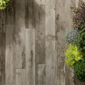 Woodmania Ash Porcelain wood look tile